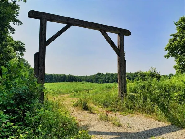 Abcd Gardner Rd, Galien, MI 49113