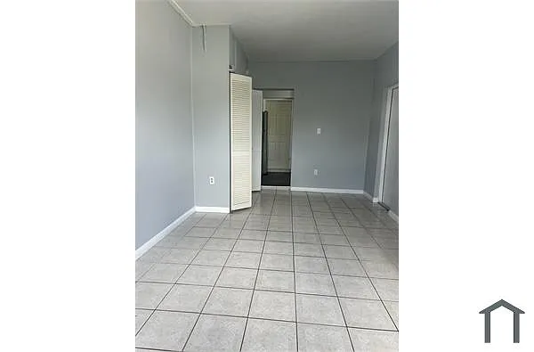 Building Photo - 17720 NW 14th Pl #REAR