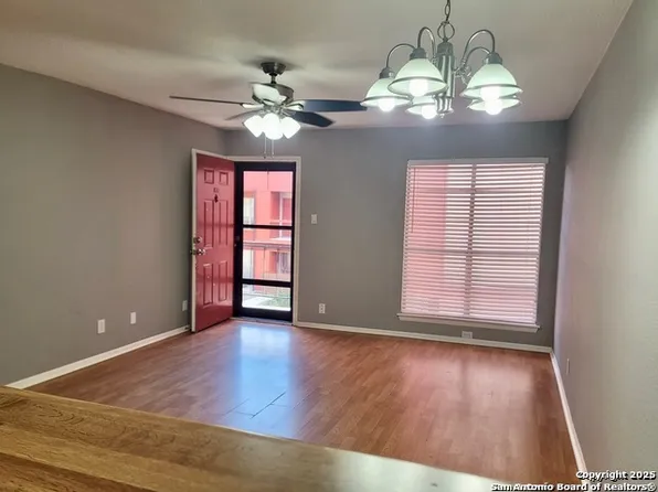 3243 Nacogdoches #202, San Antonio, TX 78217