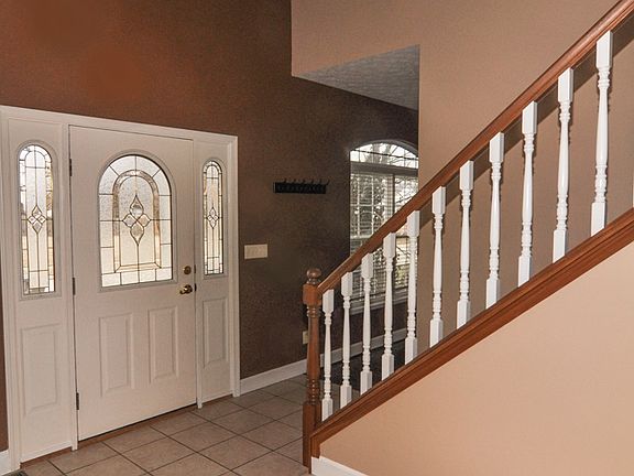 3rd image of 2823 Grackle Ln