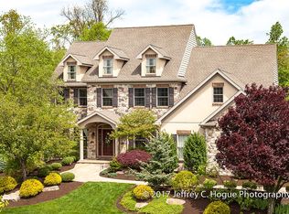 4 Greystone Ln, Mohnton, PA 19540