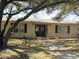 1st image of 4000 Plantation Dr