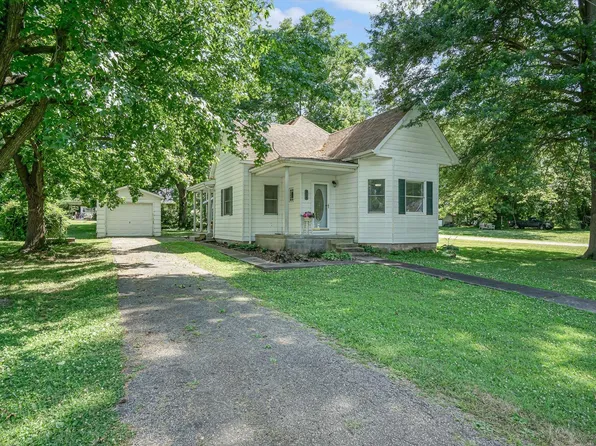314 W Locust St, Coulterville, IL 62237
