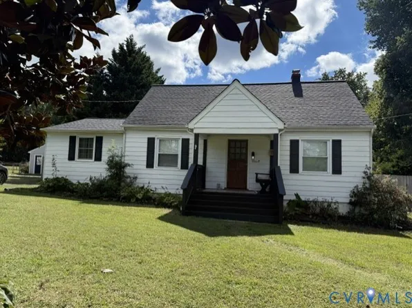 10617 Reams Rd, North Chesterfield, VA 23236