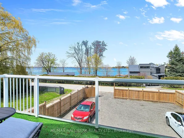 941 Lake Dr N, Georgina, ON L4P 3E9