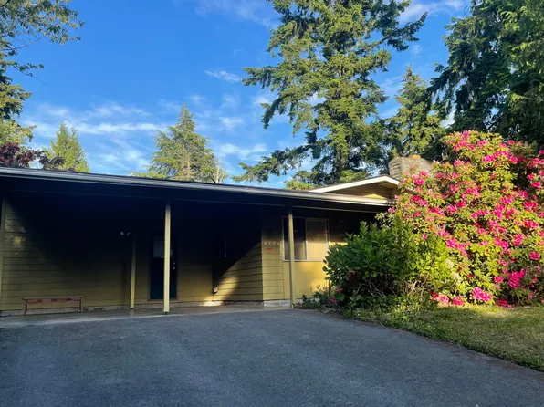 8708 124th Ave NE, Kirkland, WA 98033