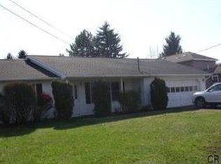 200 Middletown Rd, Waterford, NY 12188