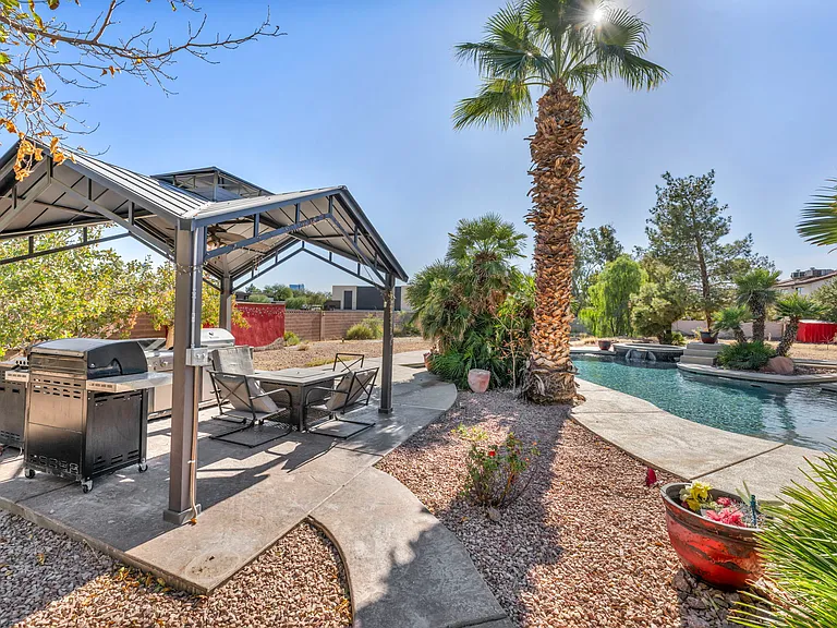 3037 Palomino Ln — Photo 16