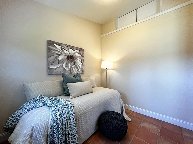 1022 Berry Ln — Photo 57
