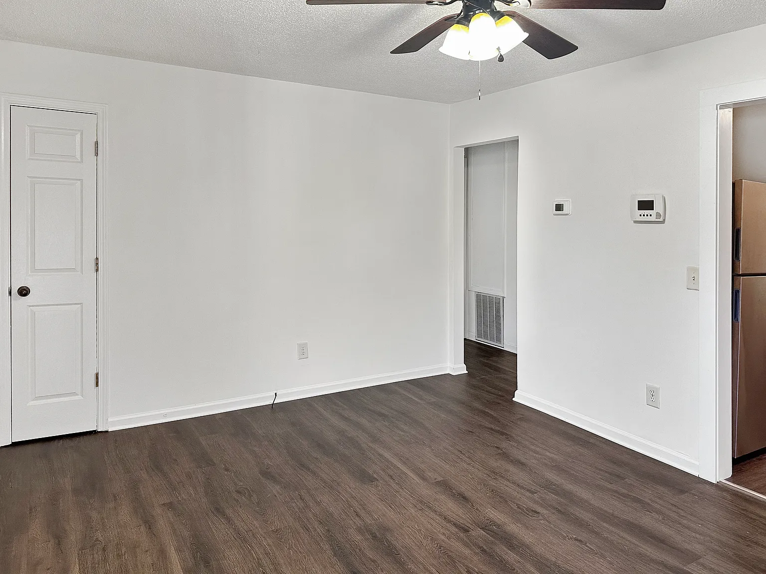 2 bed, $960 — Photo 3