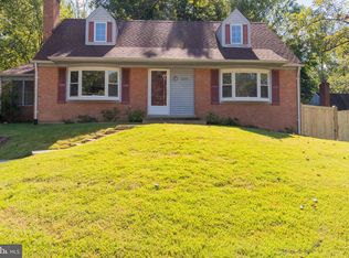 8209 Springfield Village Dr, Springfield, VA 22152
