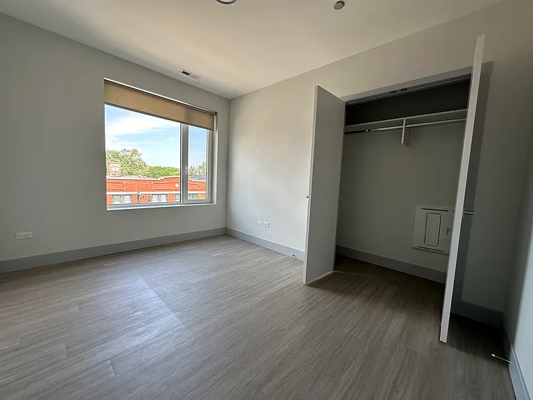 6355 N Glenwood Ave #2S — Photo 7