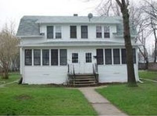 1146 Doty St, Green Bay, WI 54301