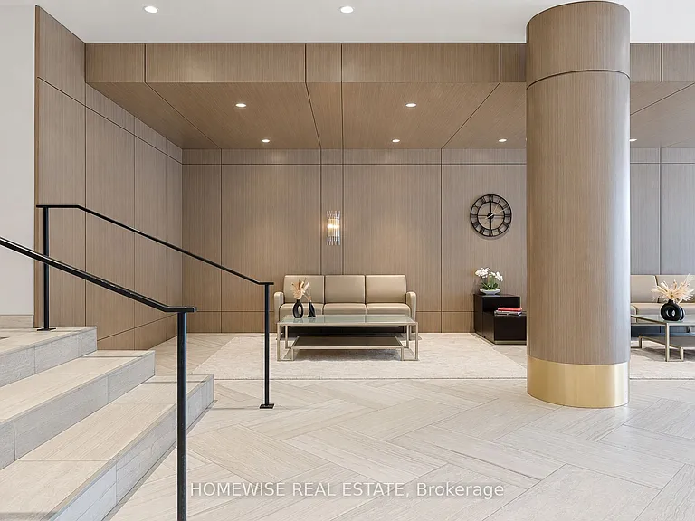 2500 Bathurst St #401 — Photo 21