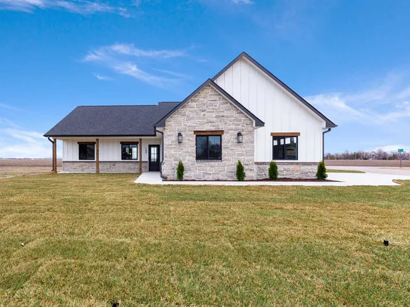 100 N Oxford Ave, Bentley, KS 67016