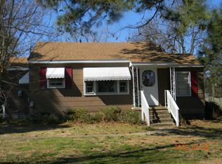 1322 Edwards St, Weldon, NC 27890