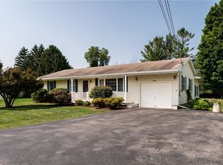 9064 Linwood Rd, Le Roy, NY 14482