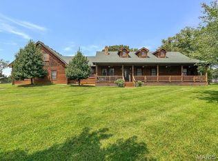 245 Chickadee Ln, Sullivan, MO 63080