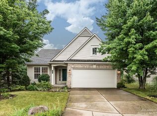 3404 Cromwell Rd, Ann Arbor, MI 48105