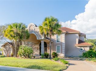 1921 Caroline Ave, Alice, TX 78332