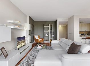 584 River Rd #12, Edgewater, NJ 07020