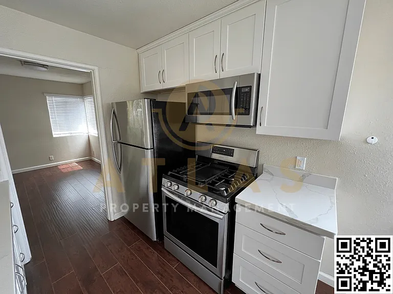 1830 Magazine St — Photo 7