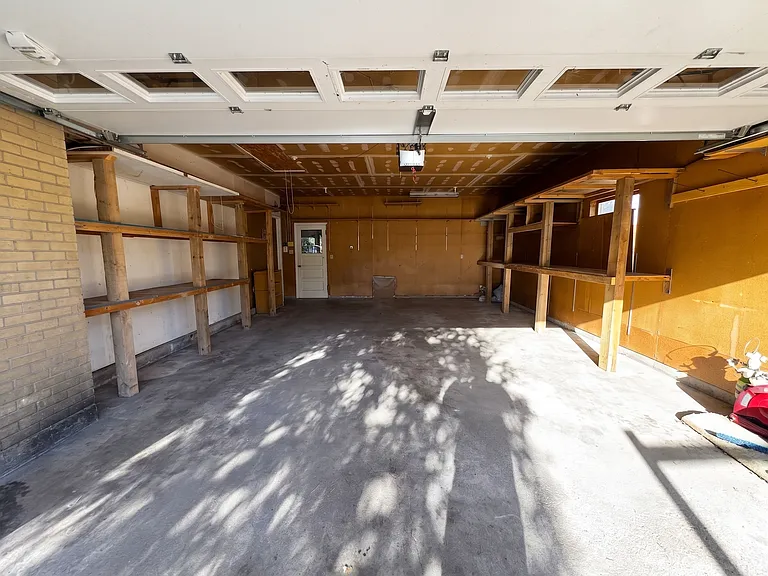 2310 Marlborough Rd — Photo 4