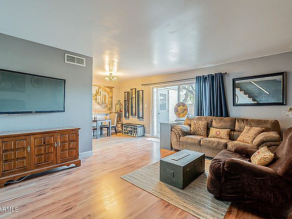 4th image of 6032 W Golden Ln