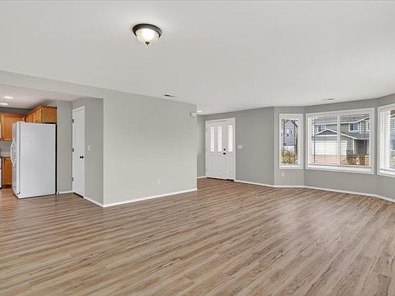 3rd image of 6624 S Lucas St