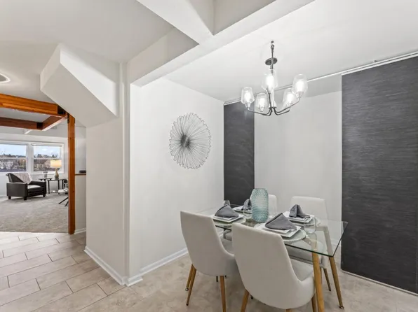 100 Main STREET #205, Pewaukee, WI 53072