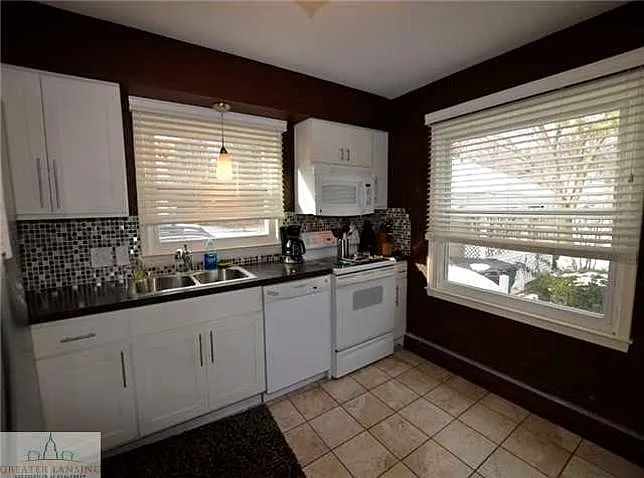 4 bed, 1122 sqft, $2,700 — Photo 3