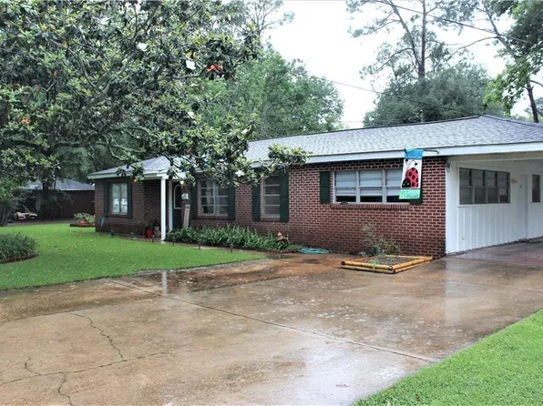 1903 Clover Ln, Alexandria, LA 71301