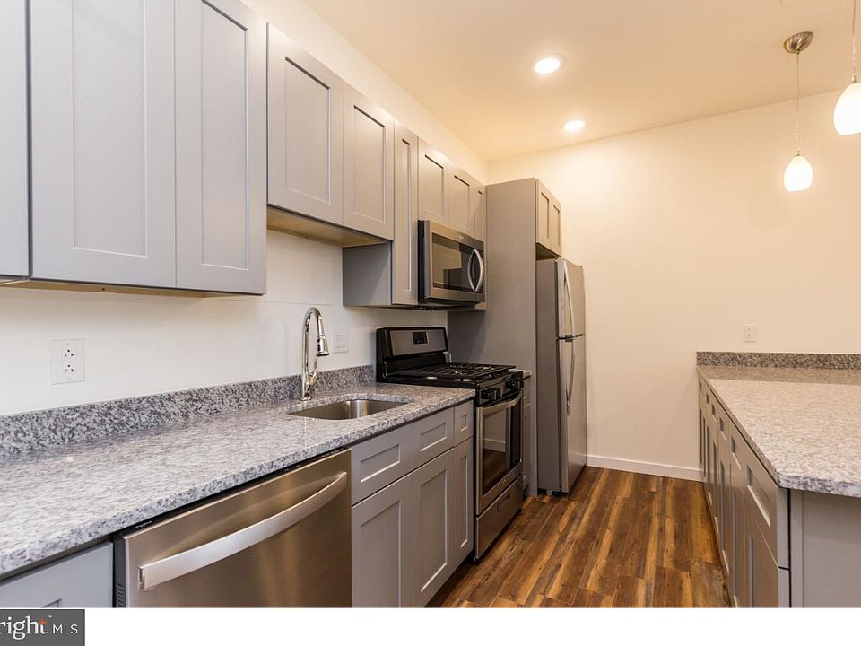 1st image of 2411-19 Kensington Ave #403