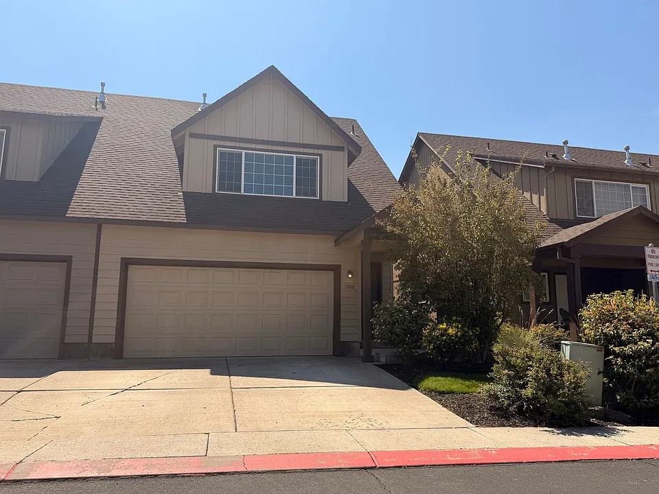 2988 SW Indian Cir