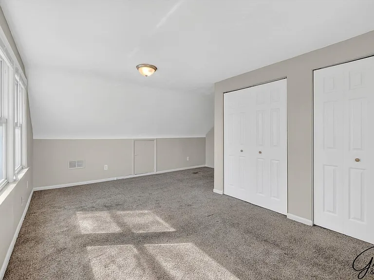 24408 Lambrecht Ave #2 — Photo 18