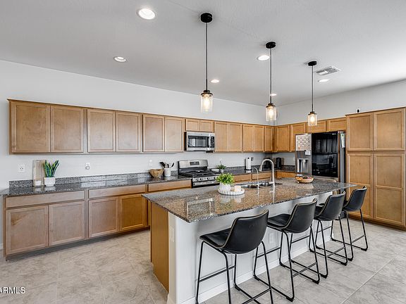 3rd image of 14866 W Sand Hills Rd