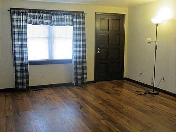 5th image of 6454 Doris Dr
