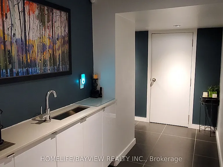 249 Wincott Dr — Photo 24