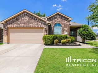 11600 Anna Grace Dr, Fort Worth, TX 76109