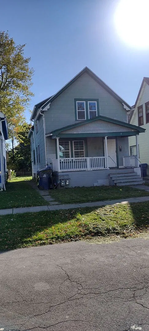 7 Hurlock Ave — Photo 2