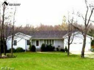 12915 W Darrow Rd, Vermilion, OH 44089