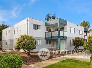 307 128th St SE #D208, Everett, WA 98208