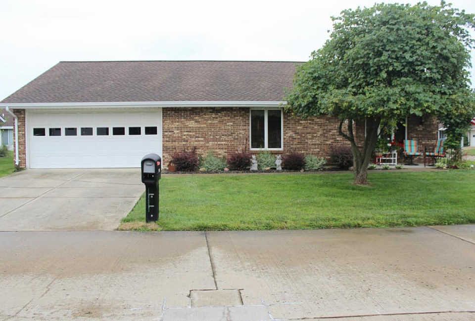 1st image of 633 Circle Dr
