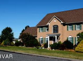 88 Hazelbrook Ln, Williamsport, PA 17701