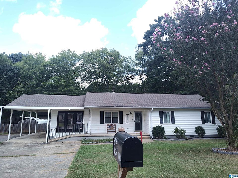 1st image of 1004 6th Pl
