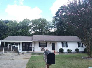 1004 6th Pl, Sylacauga, AL 35150