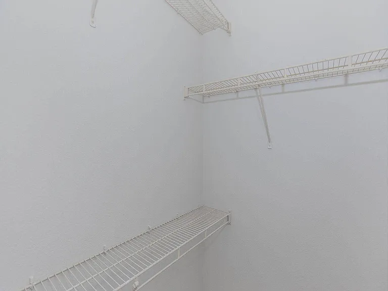 Atlee — Photo 17