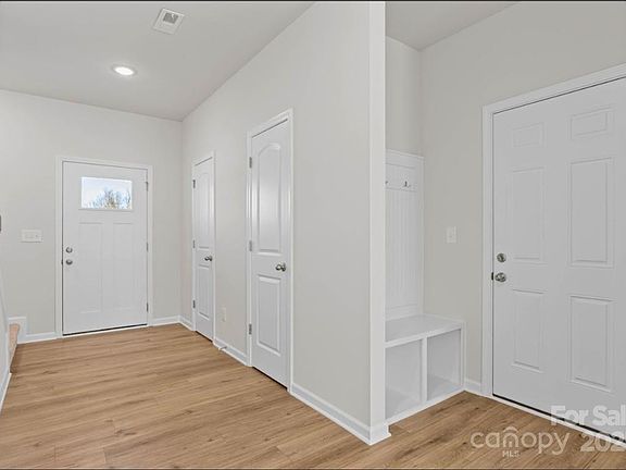 4th image of 4135 Mount Mitchell Ave #502