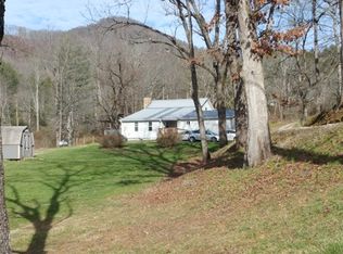394 Lyle Knob Rd, Franklin, NC 28734