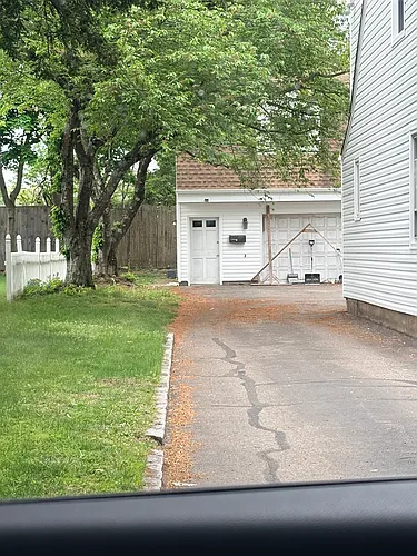 271 Henderson Rd Photo 1